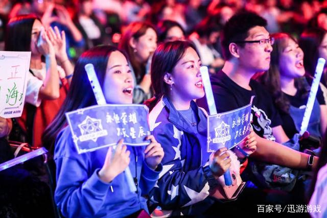 EDward Gaming 和 Weibo Gaming 在 LPL Split 2 2025 中取得胜利